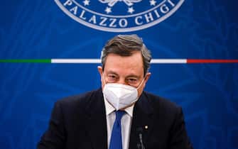 Italian Prime Minister, Mario Draghi, attends a press conference on plan to fight Coronavirus Covid-19 pandemic, Rome, Italy, 08 April 2021. 
ANSA/RICCARDO ANTIMIANI