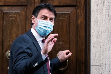 Former Italian Prime Minister Giuseppe Conte leaves Montecitorio after the meeting with the Italian designated-prime minister Mario Draghi at the Chamber of Deputies, for the formation of a new government, in Rome, Italy, 06 February 2021. ANSA/ANGELO CARCONI