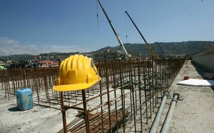 Morti sul lavoro, 1.361 casi nel 2021: quanto pesa il Covid