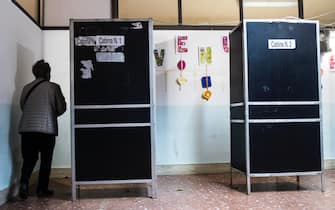 Le operazioni di voto per il ballottaggio alle elezioni amministrative per Sindaco di Roma, Roma, 17 ottobre 2021. ANSA/ANGELO CARCONI