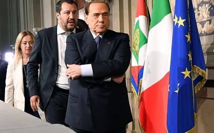 Quirinale, Berlusconi annuncia passo indietro