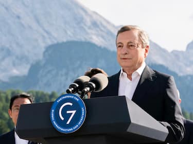 This handout picture made available by the Chigi Palace Press Office shows Italian Prime Minister Mario Draghi during the first day of the G7 Summit at Elmau Castle in Kruen, Germany, 26 June 2022. Germany is hosting the G7 summit at Elmau Castle near Garmisch-Partenkirchen from 26 to 28 June 2022. ANSA/ CHIGI PALACE PRESS OFFICE/ FILIPPO ATTILI +++ ANSA PROVIDES ACCESS TO THIS HANDOUT PHOTO TO BE USED SOLELY TO ILLUSTRATE NEWS REPORTING OR COMMENTARY ON THE FACTS OR EVENTS DEPICTED IN THIS IMAGE; NO ARCHIVING; NO LICENSING +++