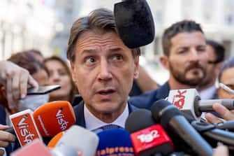 The leader of the M5s Giuseppe Conte (C) during a press conference at the end of the meeting with Prime Minister Mario Draghi at Palazzo Chigi, Rome, Italy, 06 July 2022.
ANSA/MASSIMO PERCOSSI