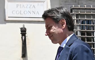 5-Star Movement (M5S) leader Giuseppe Conte at the end of his meeting with Italian Prime Minister Mario Draghi at Chigi Palace, in Rome, Italy, 06 July 2022. 5-Star Movement (M5S) leader Giuseppe Conte said Wednesday that the group was ready to continue to support the government after 'clear-the-air' talks with Premier Mario Draghi. But ex-premier Conte also said there needed to be "discontinuity," calling for interventions to help workers and businesses via cuts to the labour-tax wedge. Tension has been high since Conte reacted furiously to recent reports, which Draghi denied, that the premier had asked for his predecessor's ouster as M5S chief. The friction has led to reports that the M5S could pull out of Draghi's broad coalition government of national unity.
ANSA/ ETTORE FERRARI