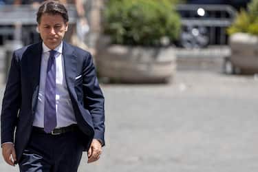 M5s leader Giuseppe Conte  exits Palazzo Chigi after meeting with Prime Minister Mario Draghi, Rome, Italy, 06 July 2022.
ANSA/MASSIMO PERCOSSI