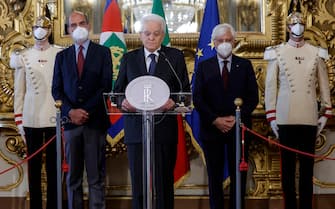 Italian President Sergio Mattarella at  the Quirinale Palace during communications after the resignation of Prime Minister Mario Draghi, in Rome, Italy, 21 July 2022. ANSA/GIUSEPPE LAMI