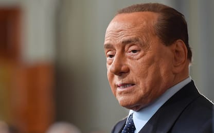 Elezioni, Berlusconi: "Flat tax può scendere dal 23% al 15%"