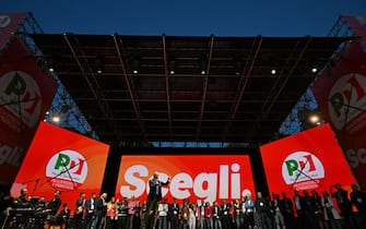 Leader of Italian centre-left Democratic Party (PD), Enrico Letta (Front L) delivers a speech on stage on September 23, 2022 at Piazza del Popolo in Rome, during a rally closing his party's campaign for the September 25 general election. - The slogan reads "Choose". (Photo by Alberto PIZZOLI / AFP) (Photo by ALBERTO PIZZOLI/AFP via Getty Images)