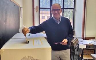 Secretary of Italian party  Partito Democratico  (PD), Enrico Letta, votes in the Italian general election at a polling station in Rome, Italy, 25 September 2022. Italy holds its general snap election on 25 September following its prime minister's resignation in July. Final results are expected to be announced on 26 September. 
TWITTER ENRICO LETTA