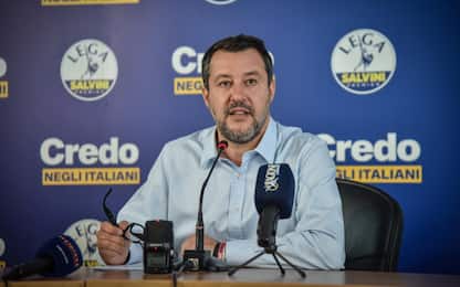 Lega: fiducia unanime a Matteo Salvini nel consiglio di via Bellerio