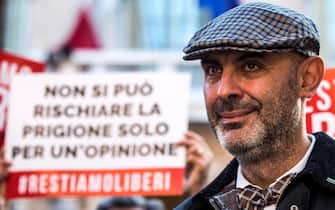 Il senatore della Lega Simone Pillon durante la manifestazione contro il ddl Zan davanti al Senato, Roma, 27 ottobre 2021. ANSA/ANGELO CARCONI