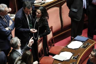 Matteo Salvini con Licia Ronzulli e Niccolò Ghedini (S) durante le votazioni al Senato per l'elezione dei Vicepresidenti, dei Questori e dei Segretari, Palazzo Madama, Roma, 28 marzo 2018. ANSA/RICCARDO ANTIMIANI