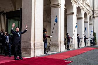 Mario Draghi leaves Chigi Palace after the handover ceremony between the outgoing and incoming Premier with Giorgia Meloni (not pictured), Rome, Italy, 23 October 2022.   ANSA / ANGELO CARCONI