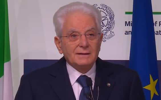 Mattarella on migrants and peace in Ukraine at the Med Dialogues 2022