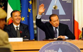 (Da sin) Franco Frattini e Silvio Berlusconi  a conclusione dei lavori della 7/ma Conferenza degli Ambasciatori, oggi 28 luglio 2010 alla Farnesina.
ANSA/DANILO SCHIAVELLA