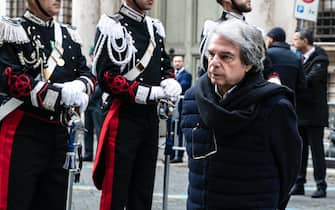 Renato Brunetta durante i funerali di Stato del presidente del Consiglio di Stato, Franco Frattini, presso la Basilica dei Santi Apostoli, Roma, 27 dicembre 2022. ANSA/ANGELO CARCONI