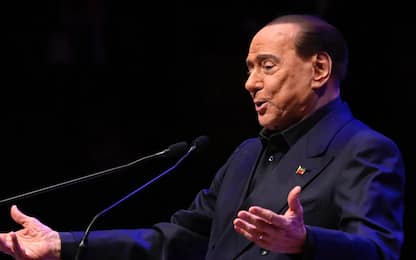 Berlusconi: "Guardiamo ai fatti, io sempre con Kiev e per pace"