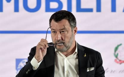 Sciopero treni e aerei a luglio, Salvini: "Pronto a intervenire"