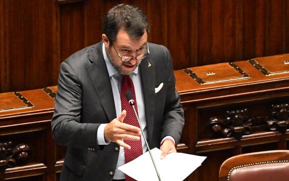 Matteo Salvini, the proposal: “Fix small building irregularities and raise cash”