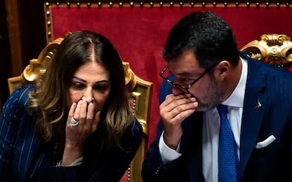 Salvini e Santanchè, doppia mozione di sfiducia in Parlamento
