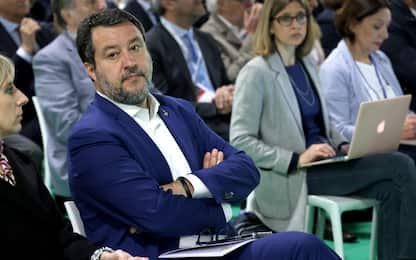 Salvini: Monti e Macron vanno curati, vadano loro in Ucraina