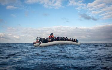 Migranti, sbarcate dieci persone a Lampedusa nella notte