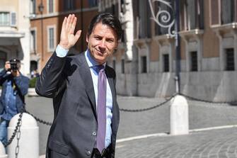 Il presidente del consiglio incaricato Giuseppe Conte arriva a Montecitorio per le consultazioni, Roma, 24 maggio 2018.
ANSA/ALESSANDRO DI MEO