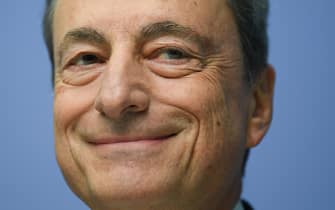 Mario Draghi, the director of the European Central Bank (ECB), at a press conference in the bank's headquarters in Frankfurt, Germany, 26 October 2017. The bank chose to maintain its zero interest rate policy in the Eurozone. Photo: Arne Dedert/dpa