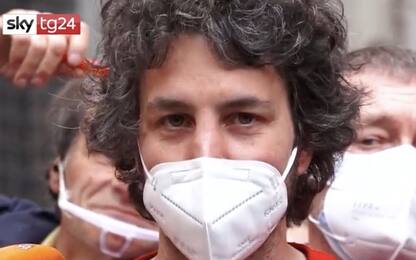 Roma, Sardine davanti sede Pd. Santori: “Si apra una fase costituente”