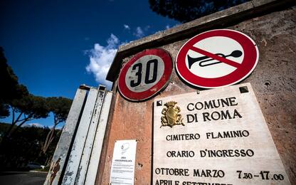 Caos cimiteri a Roma, la Lega presenta un esposto in Procura