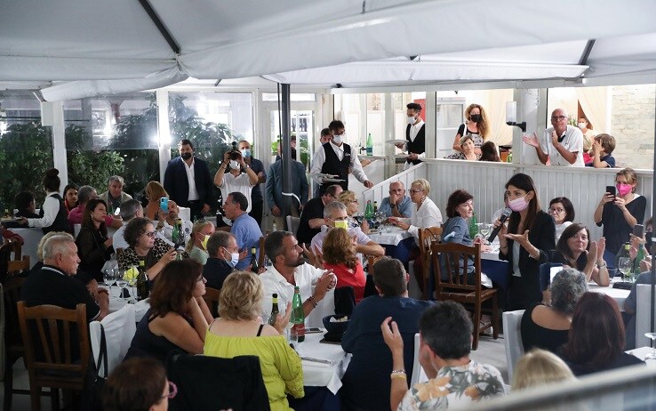 Virginia Raggi a cena da Zi Catarì a Ostia per la Campagna elettorale