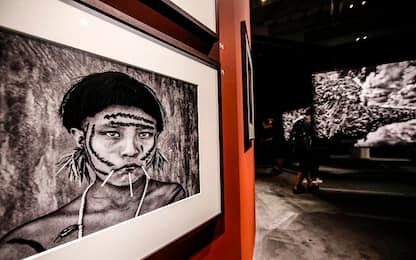 Al Maxxi di Roma le foto di Sebastião Salgado nella mostra "Amazonia"