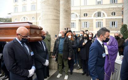 Monica Vitti, celebrati i funerali nella Chiesa degli artisti a Roma