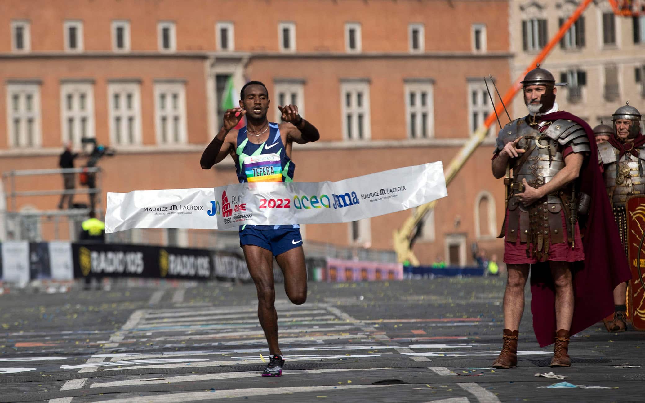 Ethiopian Fikre Bekele Tefera crosses the finish line to win the Men's Run Rome Marathon, in the centre of Rome, Italy, 27 March 2022. ANSA/MASSIMO PERCOSSI