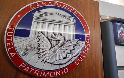 Scavi clandestini e traffico di reperti archeologici, 51 indagati