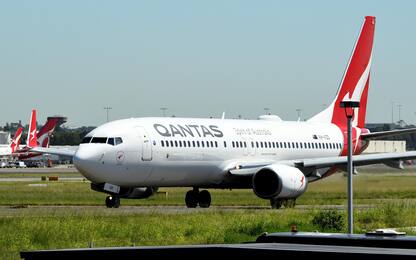 Qantas chiede ai propri manager di lavorare come addetti ai bagagli