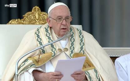 Il Papa all'omelia: “L'esclusione dei migranti è schifosa e criminale”