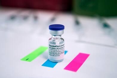 Vaccino Covid, negli Usa ok a Pfizer per ragazzi tra i 12 e i 15 anni