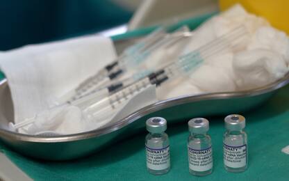 Vaccino Covid, Cile anticipa quarta dose a gennaio per chi è a rischio