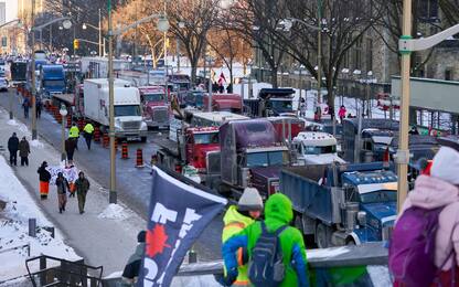 Covid, Canada: proteste dei camionisti per l’obbligo vaccinale