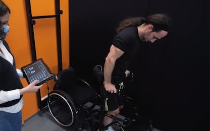 Tre persone paralizzate tornano a camminare grazie agli elettrodi