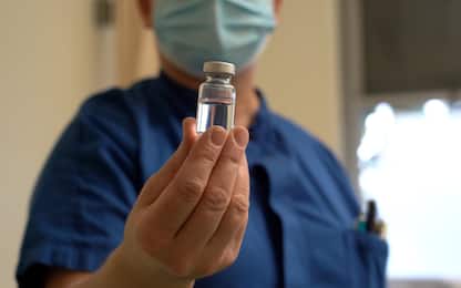 Covid, Cina: approvato il primo vaccino inalabile al mondo