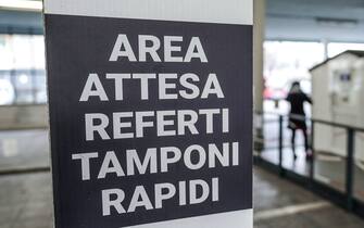 Covid, patients at the tampon hotspot in via Negarville, in Turin, on 31 December 2022. The center is the only one left in the city, managed by the local health authority of the city of Turin ANSA/JESSICA PASQUALON