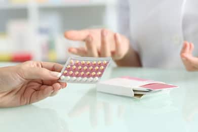 Svolta dell'Aifa, approvata la gratuità della pillola anticoncezionale
