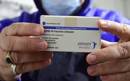 Vaccino Johnson&Johnson, Usa rinviano decisione: servono altri dati