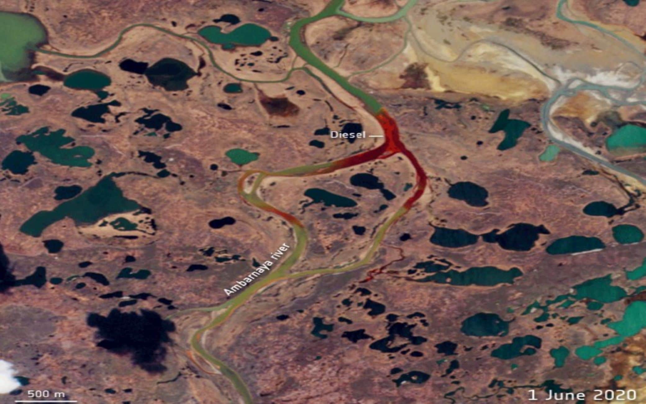 Lo scatto ripreso dallo spazio l'1 giugno 2020 sull'area del disastro Lo scatto ripreso dallo spazio l'1 giugno 2020 sull'area del disastro