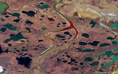 Diesel nel fiume, disastro ambientale in Siberia ripreso dai satelliti