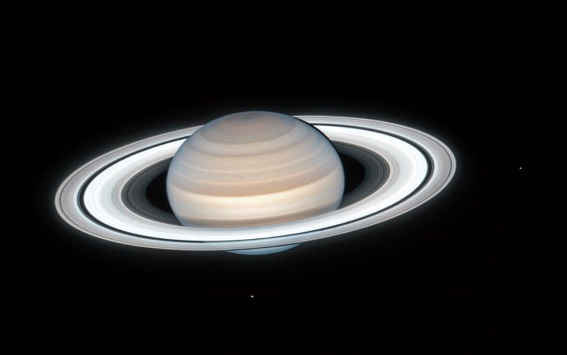 Saturno visto dal telescopio Hubble