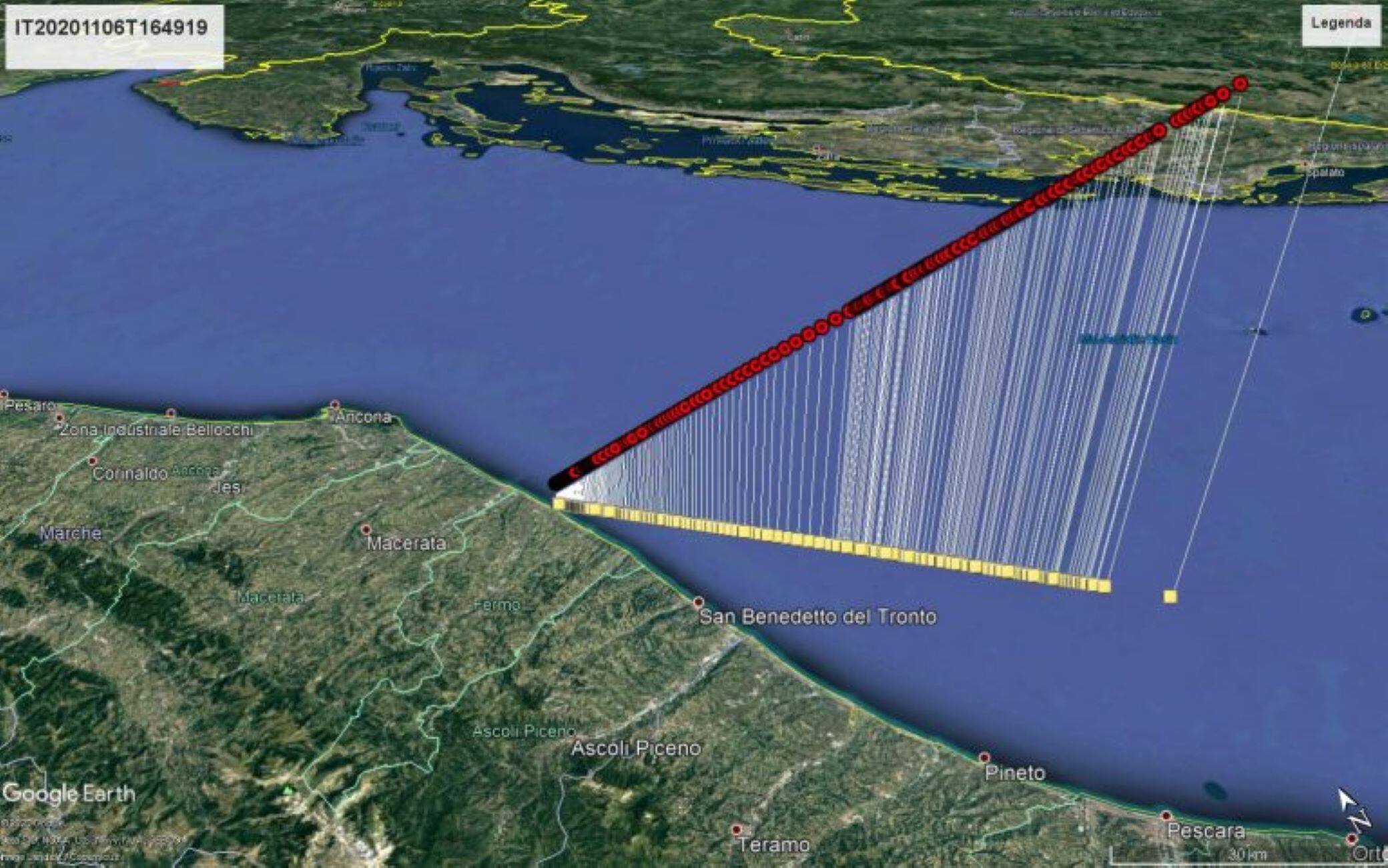 La traiettoria del bolide ricostruita da Prisma e visualizzata con Google Earth