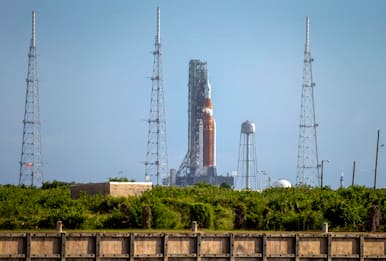 Spazio, è ufficiale: Nasa annulla lancio Artemis 1